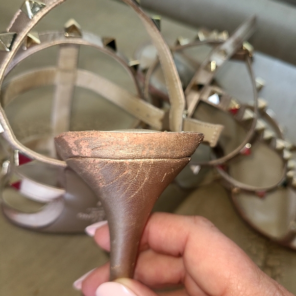 Valentino Rockstud Calfskin Ankle Strap Sandal sz 39 - Picture 5 of 8